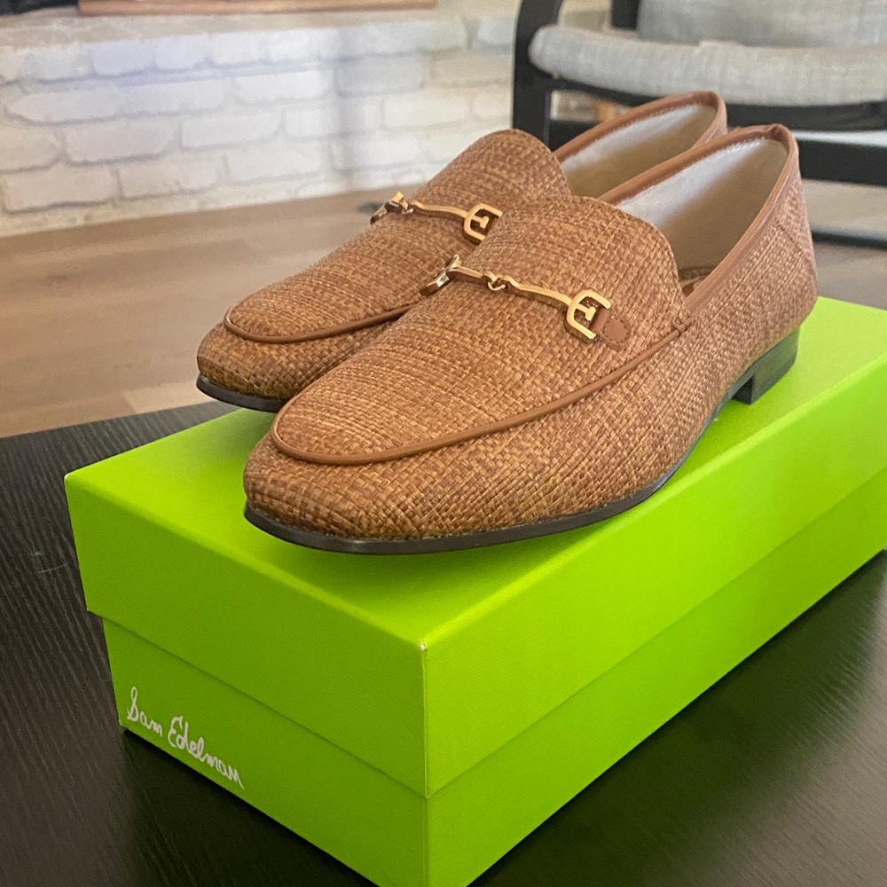 Brand new Sam Edelman Tan Textured Loafers